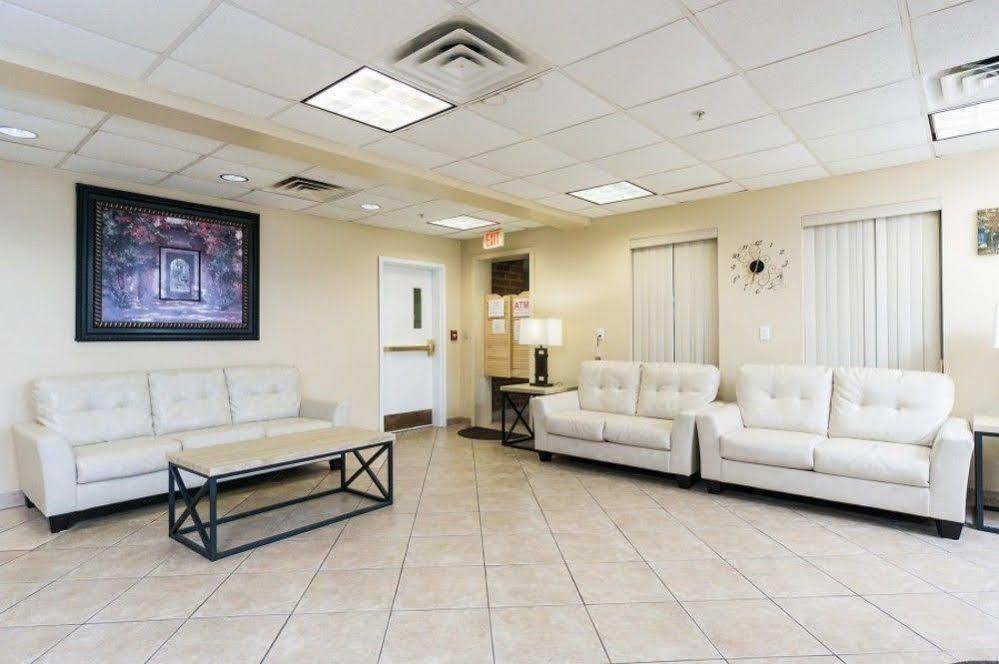 Baymont By Wyndham Jacksonville Exteriör bild
